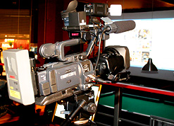 JVC GY-HD111 kamera ar SWIT papildaprkojums