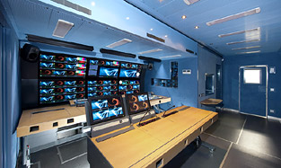ERR HD OB VAN - main control room