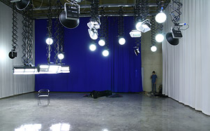 LNT studio - bluescreen